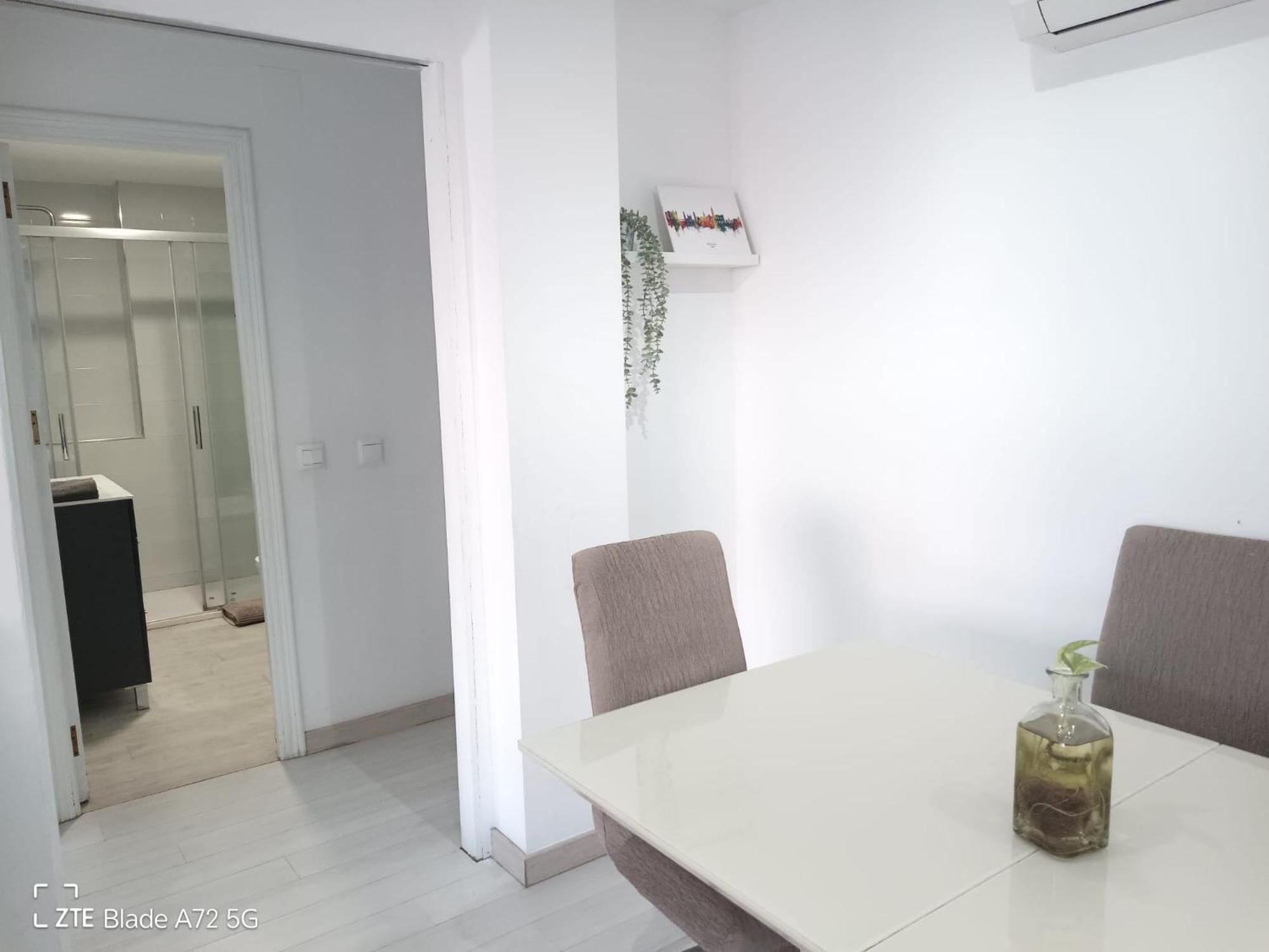 Piso Con Parkinprivado Y A10Minutosdelaplayaandando Apartment Malaga Luaran gambar